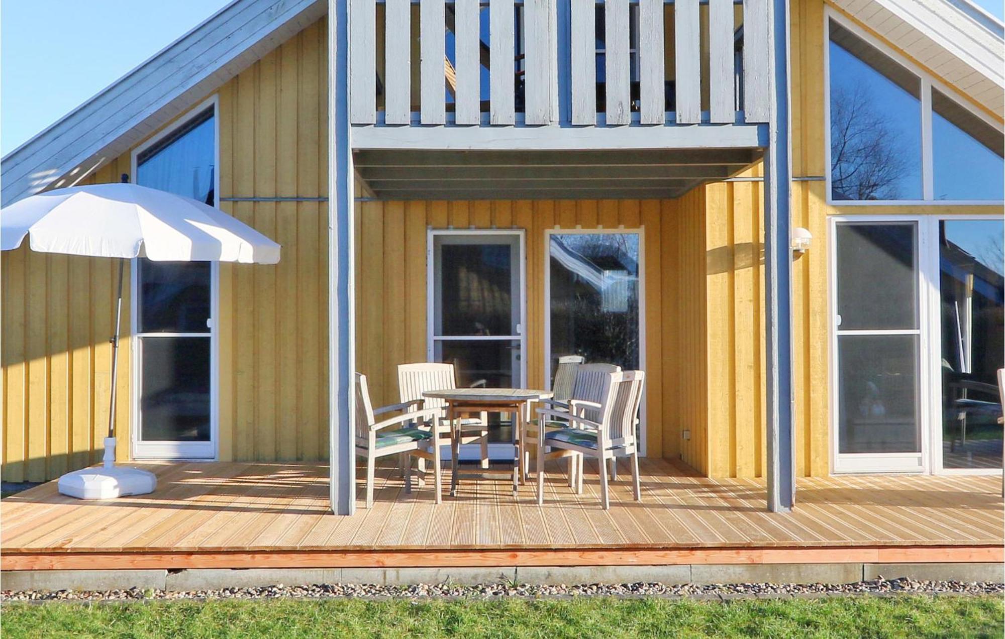 Gorgeous Home In Rechlin With Sauna Exterior photo