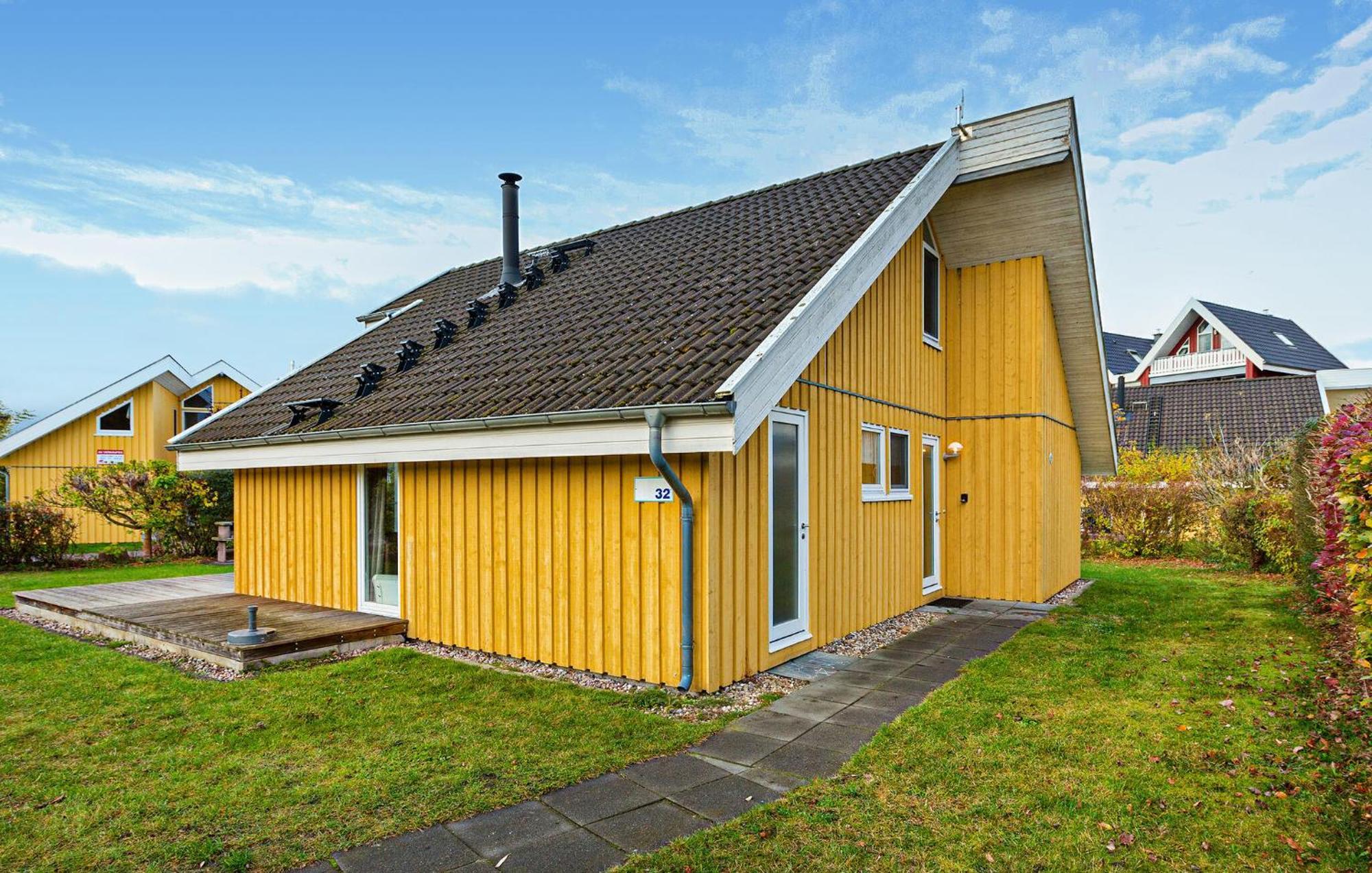 Gorgeous Home In Rechlin With Sauna Exterior photo
